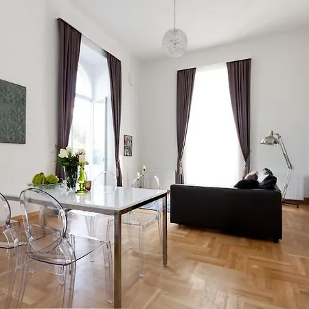 Bakats Ter With Balcony Overlooking Church Square